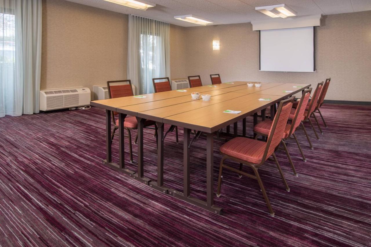 Courtyard By Marriott Fairfax Fair Oaks Otel Dış mekan fotoğraf
