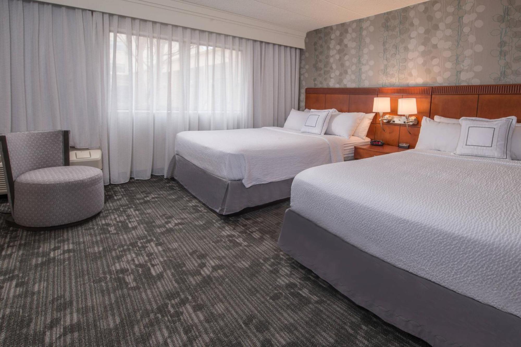 Courtyard By Marriott Fairfax Fair Oaks Otel Dış mekan fotoğraf