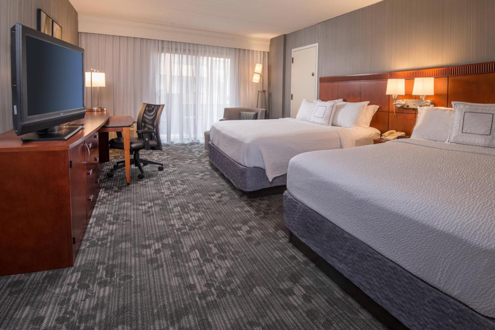 Courtyard By Marriott Fairfax Fair Oaks Otel Dış mekan fotoğraf